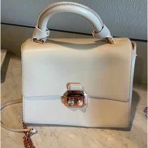 Beautiful like new Ted Baker London light pink purse.